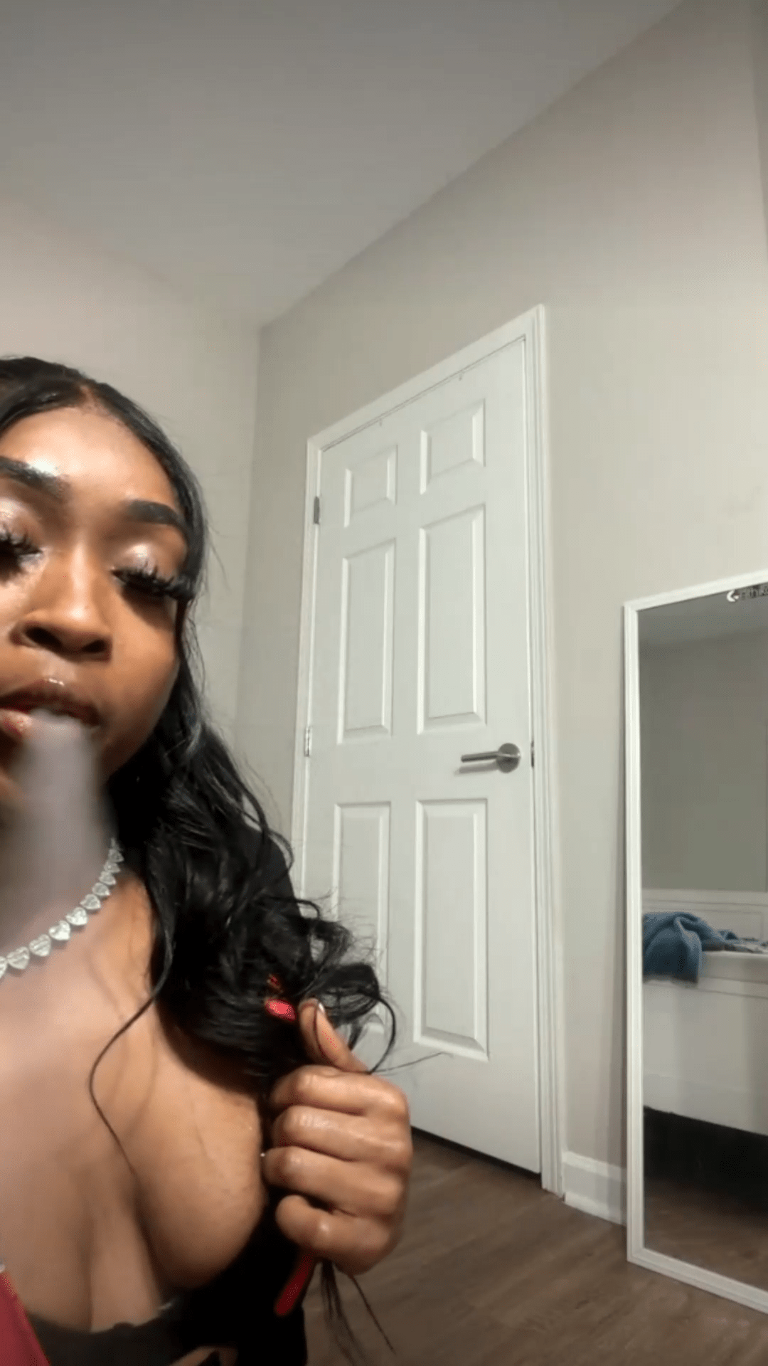 Queen zaeee Live